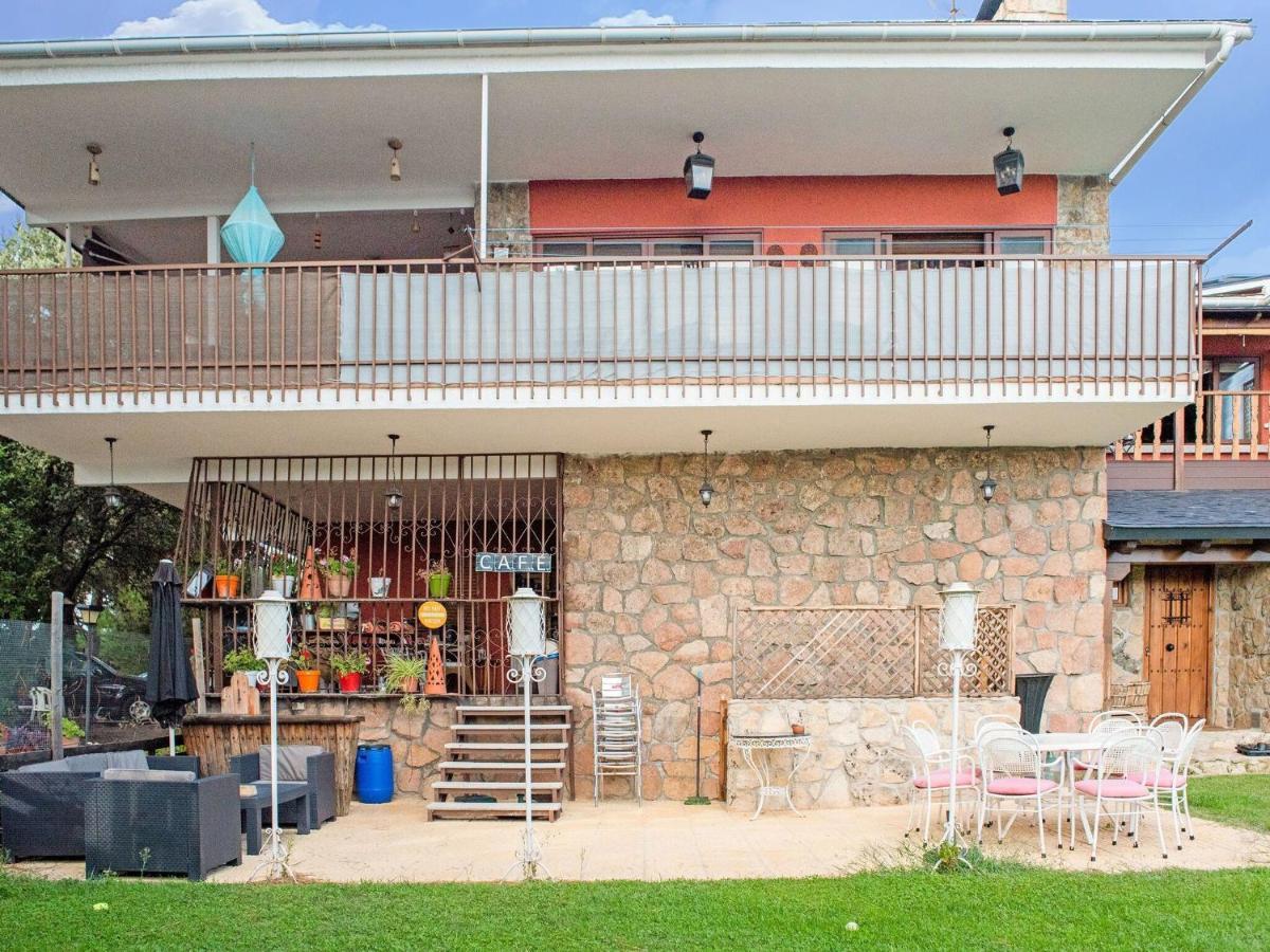 Rural Apartment With Shared Garden Pool And Spa Galapagar Habitación foto